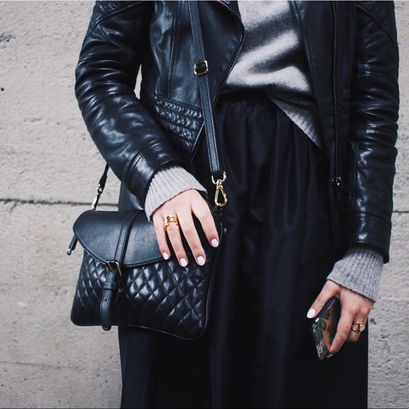 Black Partyskirt - Picture 3 of 3